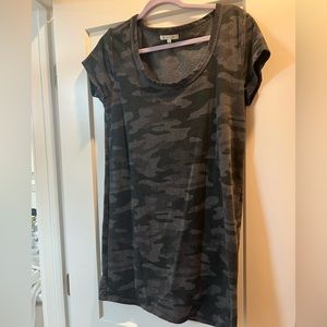 Z Supply Camo Tshirt dress. Size small.